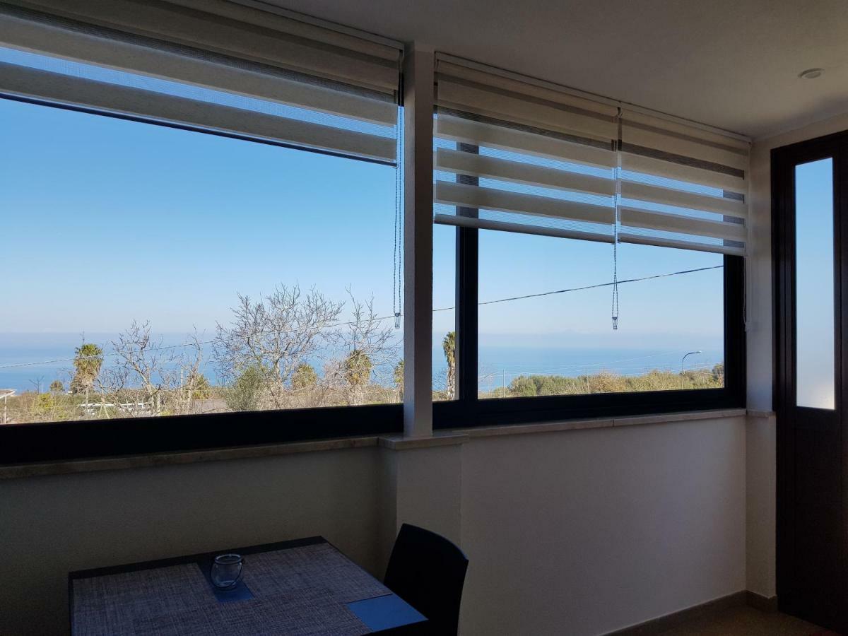 B&B La Casa Di Martina Zambrone Luaran gambar